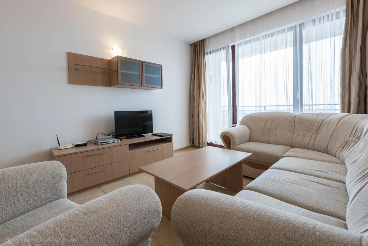 Golden Sands Rentals Apartments ภายนอก รูปภาพ