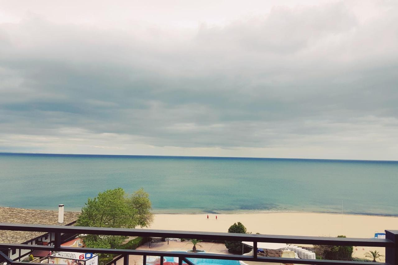 Golden Sands Rentals Apartments ภายนอก รูปภาพ